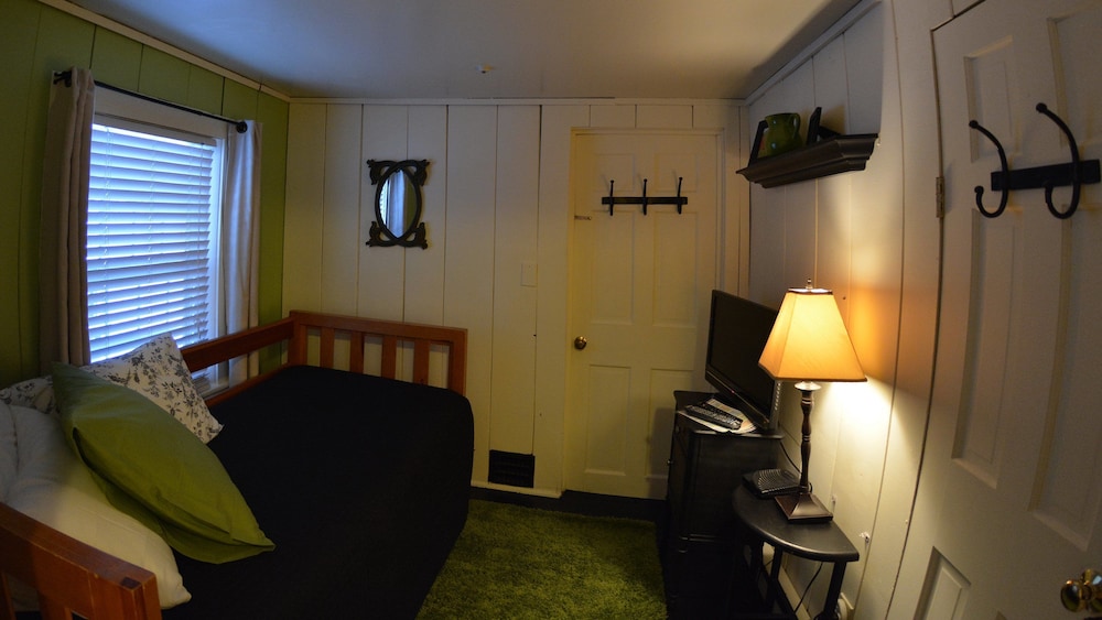 Room photo 2