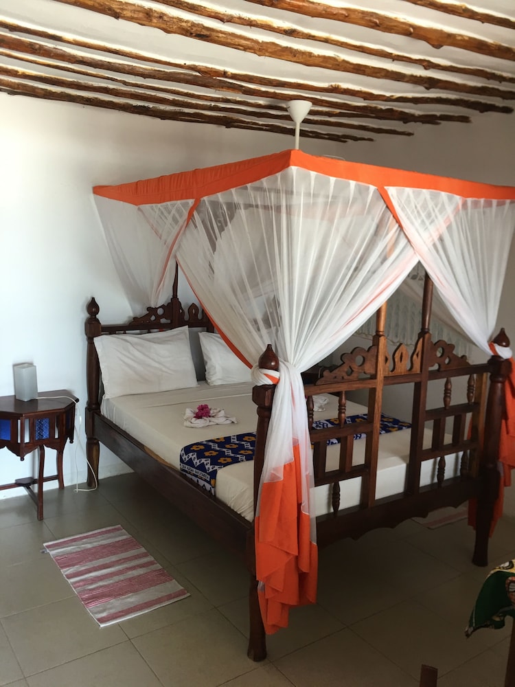 Classic Double Room, 1 Queen Bed, Ocean View photo 1