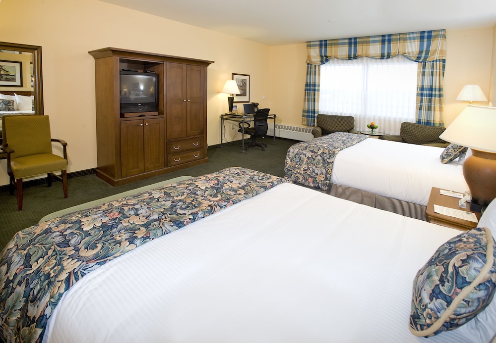 Deluxe Room, 2 Queen Beds