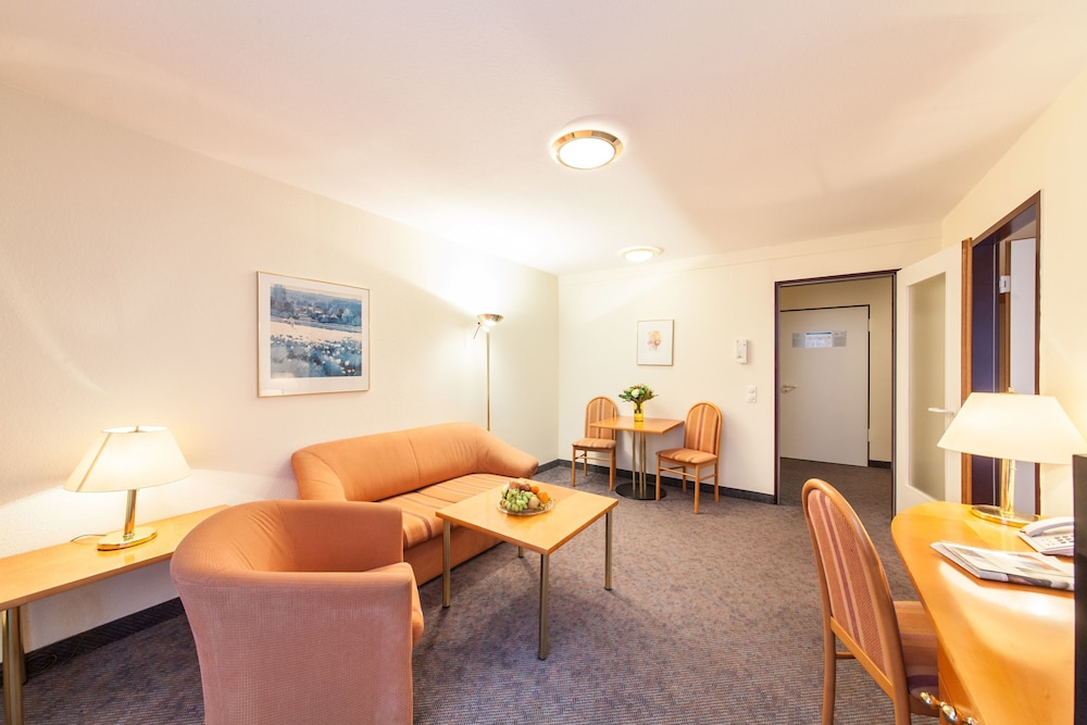 Triple Room with Kitchenette - Photo 10