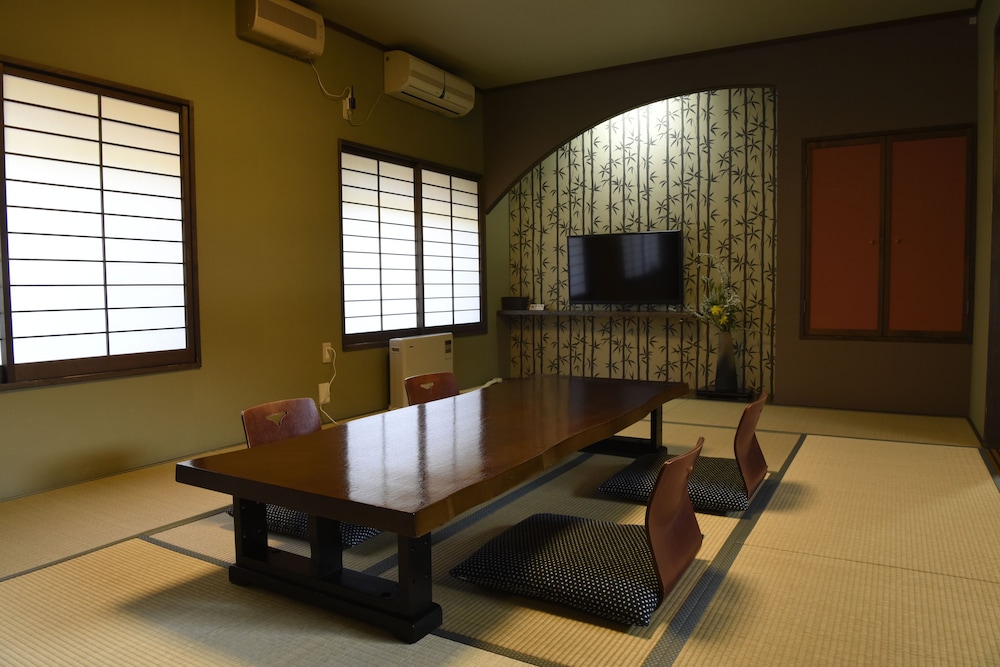 Japanese/Western Style Room - KOBUSHI, Shared Bathroom, Private Toilet with Joshu Beef Dinner photo 1