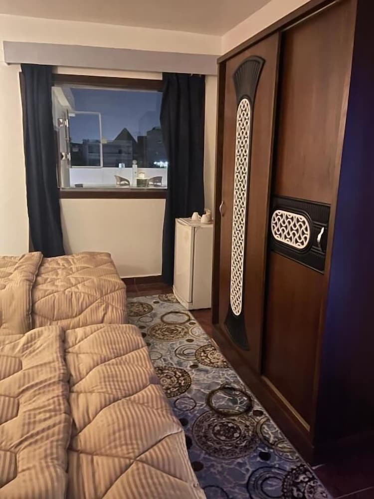 Panoramic Single Room, City View