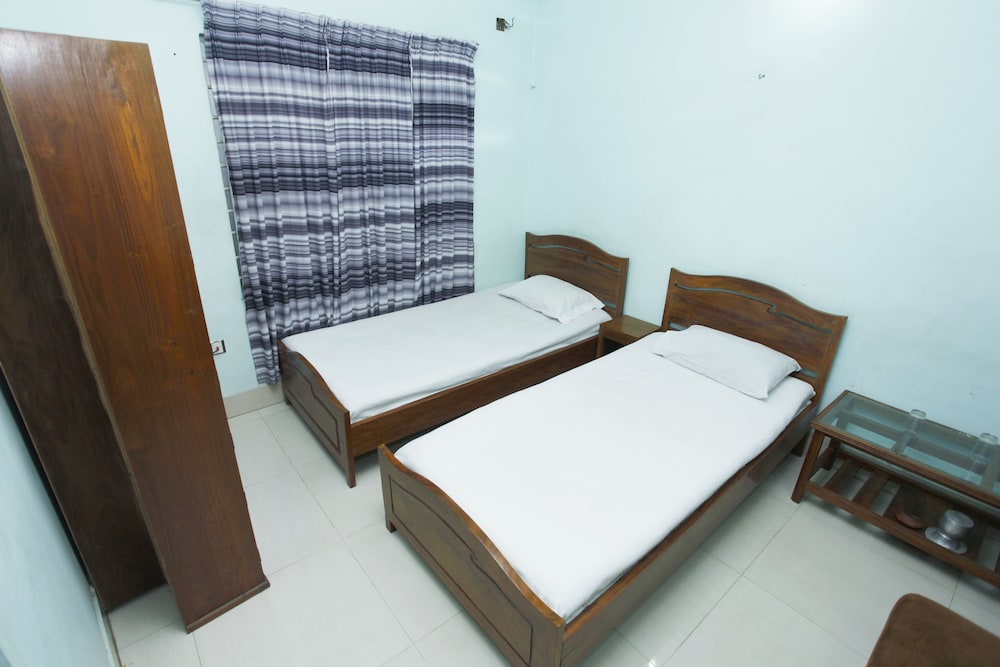 Deluxe Twin Room photo 3