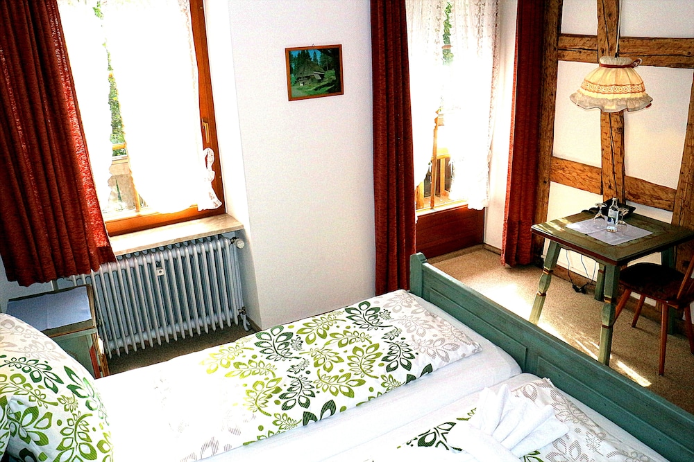 Single Room photo 2