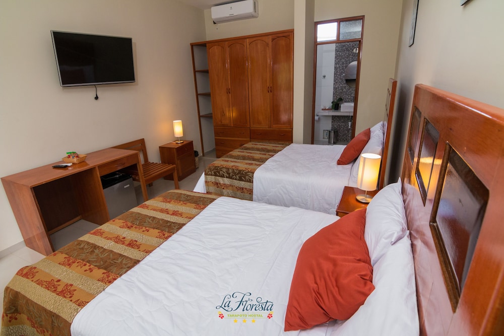 Basic Twin Room, Accessible photo 1