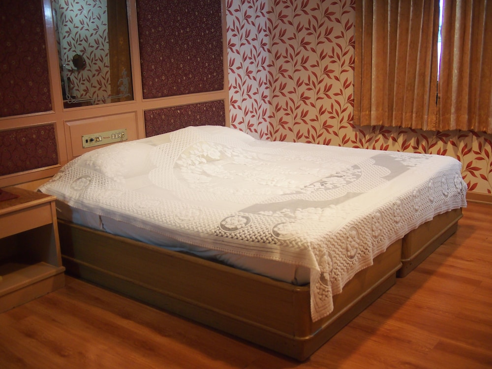 Standard Room photo 3
