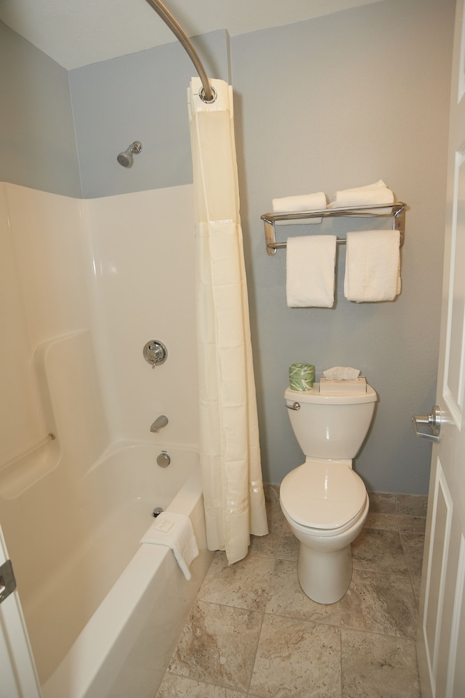 Suite, 1 Kind Bed photo 2