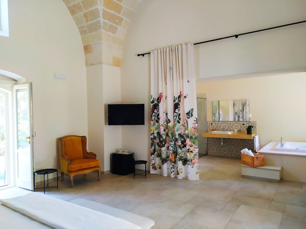 Design Suite (2 people)