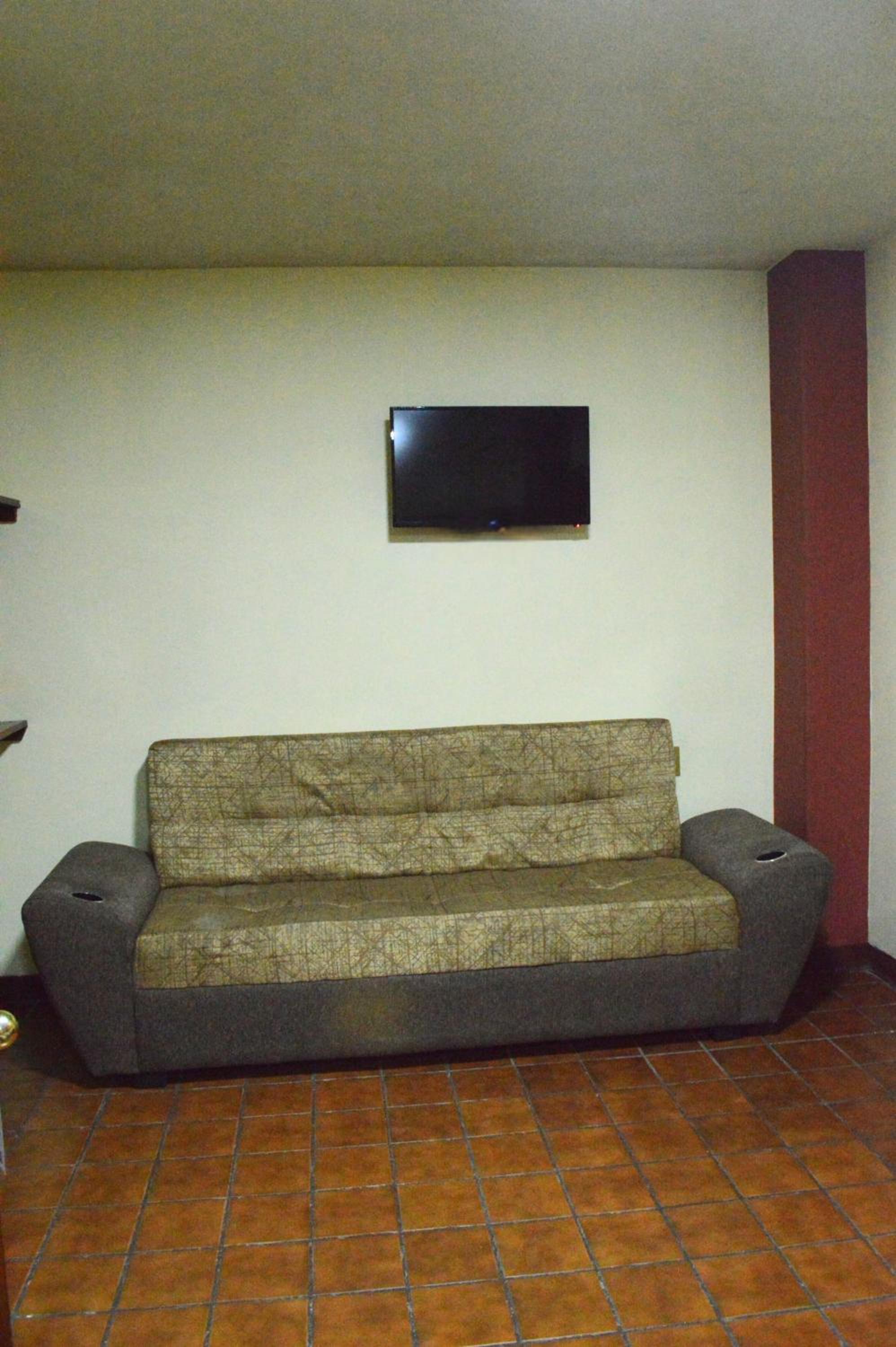Deluxe Suite photo 2