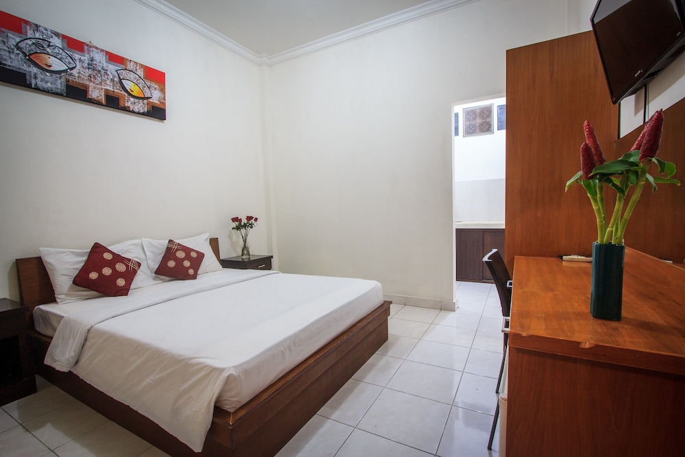 Standard Room photo 2