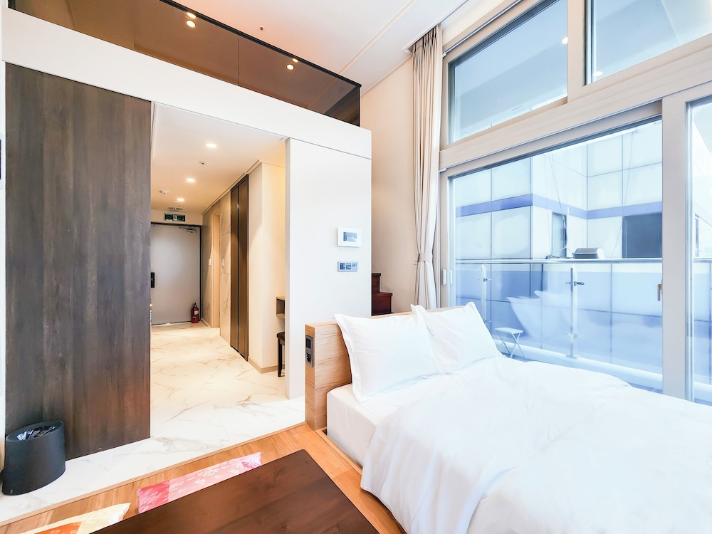 Superior Duplex, Balcony