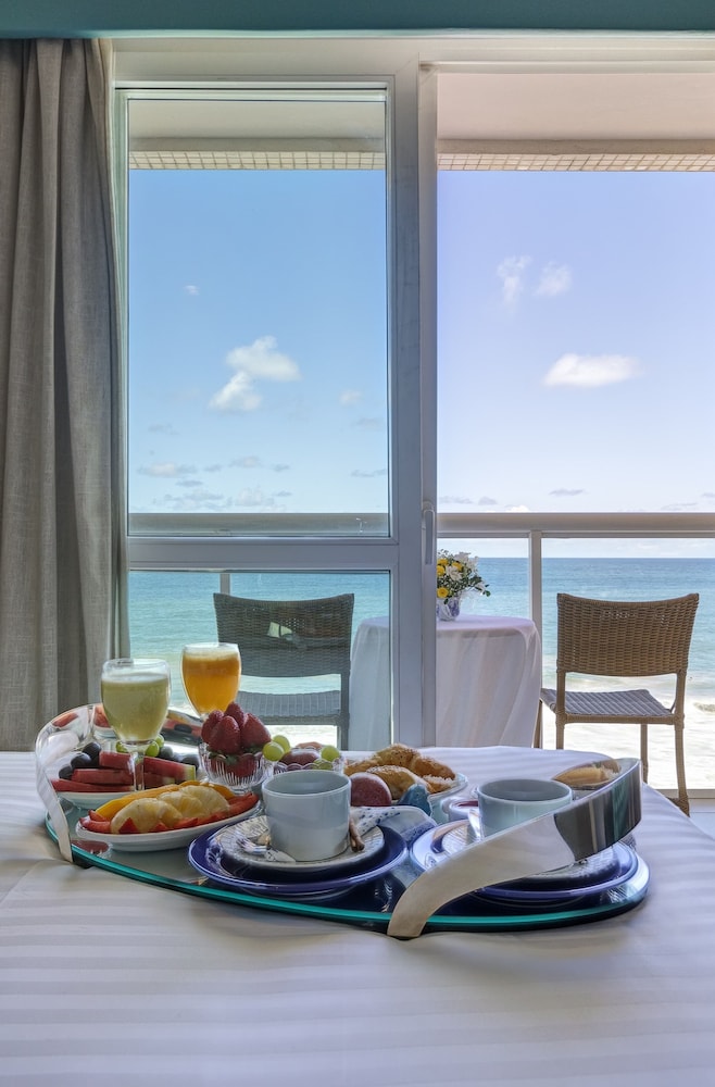 Deluxe Room, Sea Facing - Photo 8