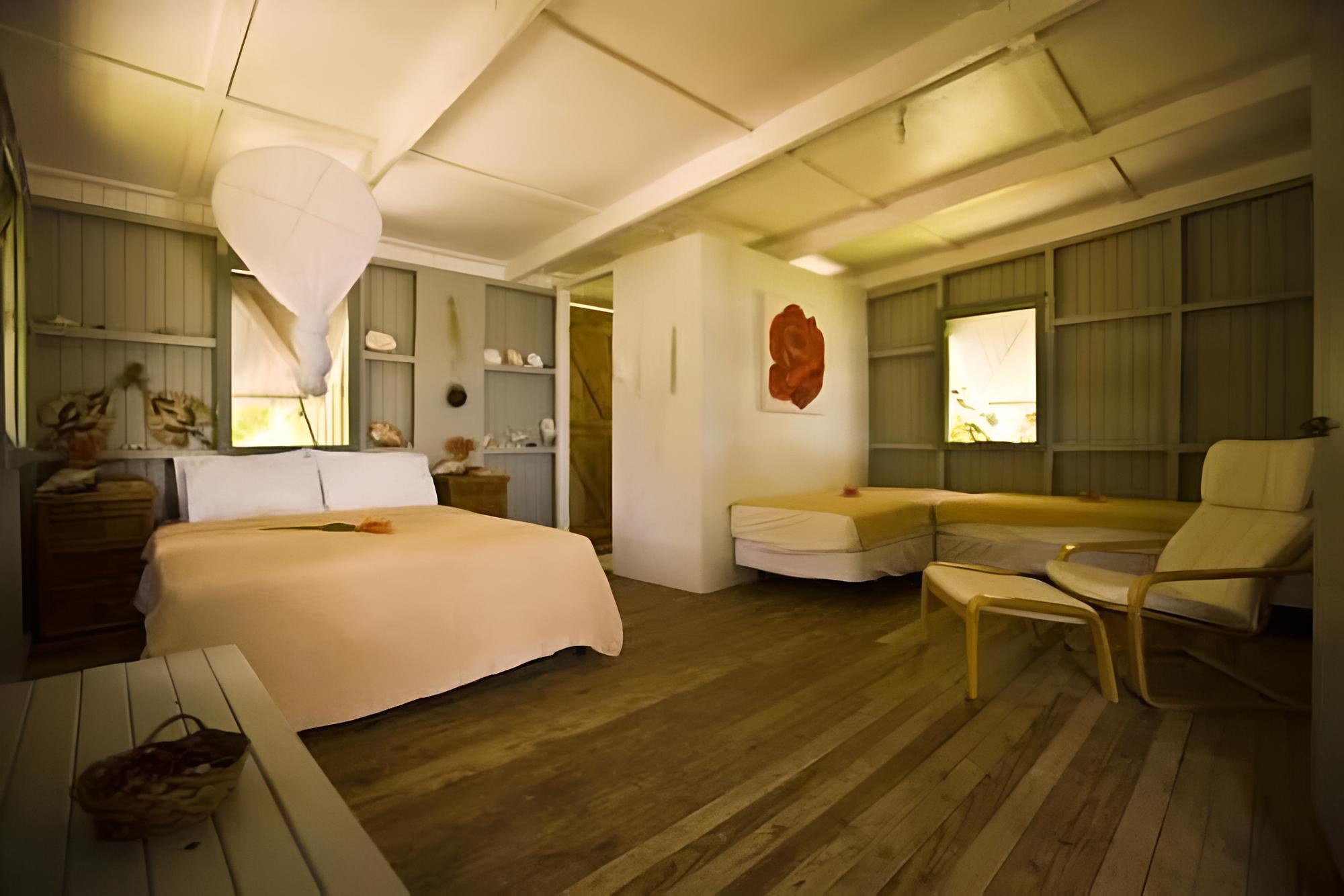 Bungalow, Beachfront (Standalone) photo 1