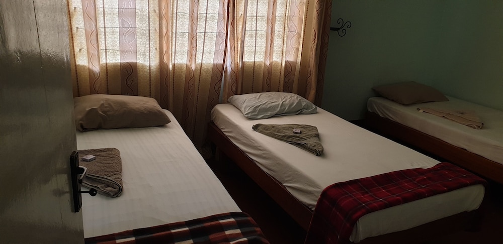 Shared Dormitory (4 Sleeper) photo 1