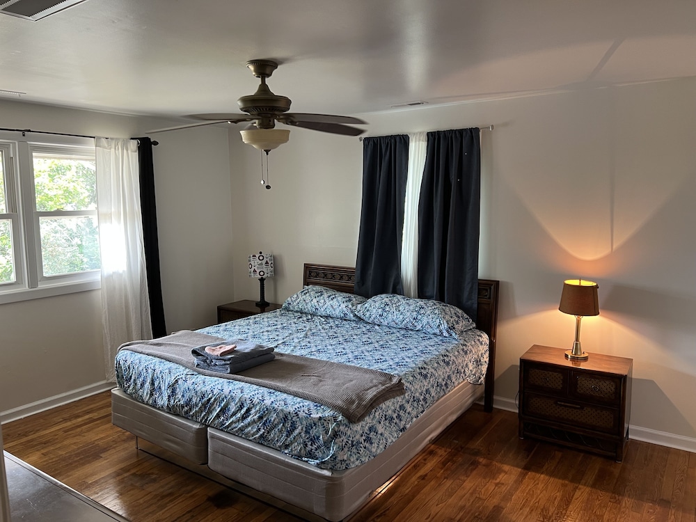 House, 4 Bedrooms photo 3