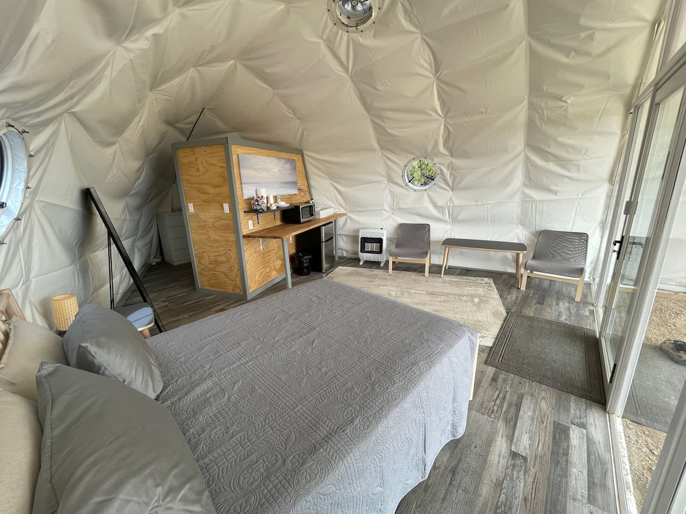 Dome 9 photo 1