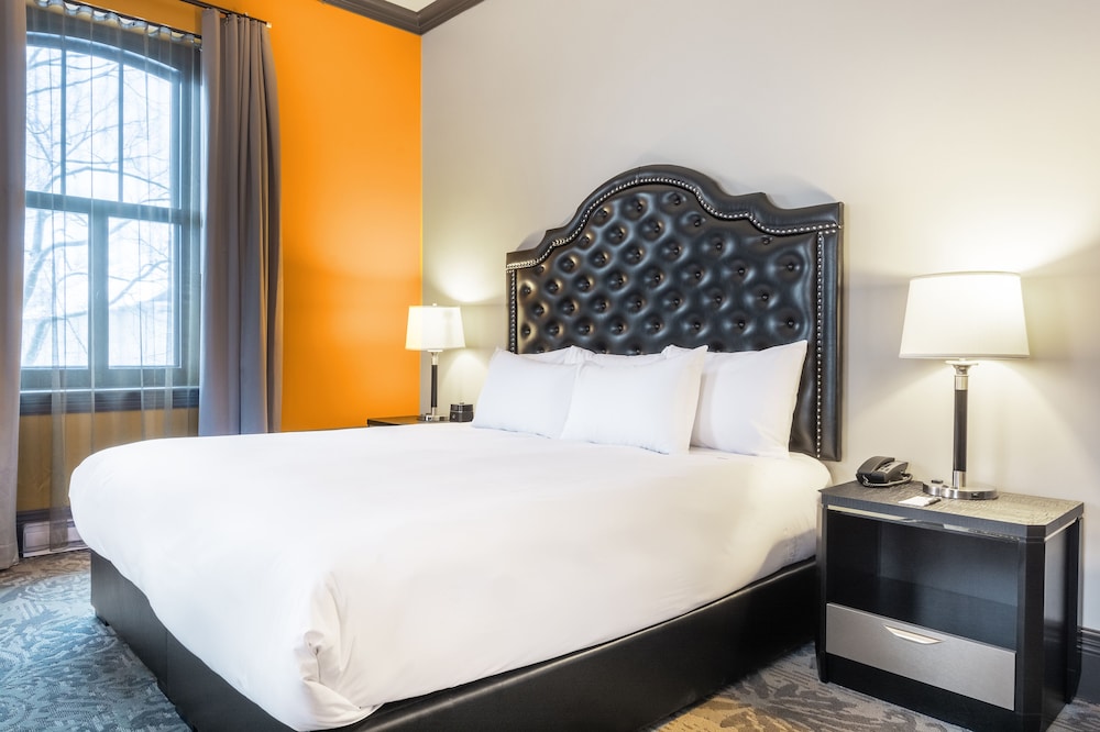 Executive Room, 1 King Bed - Photo 1