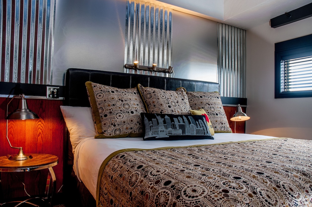 Room (New York, New York) - Photo 3