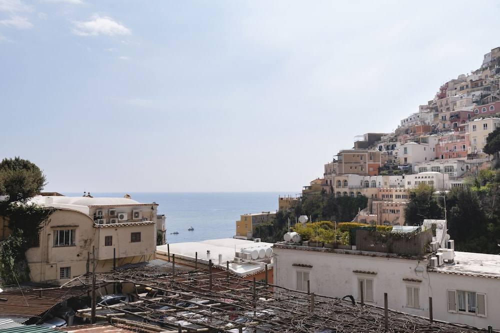 Superior Double or Twin Room, Balcony, Sea View - Photo 8
