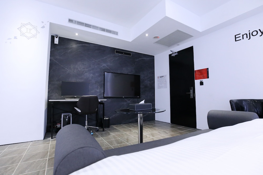 Deluxe Quadruple Room photo 2