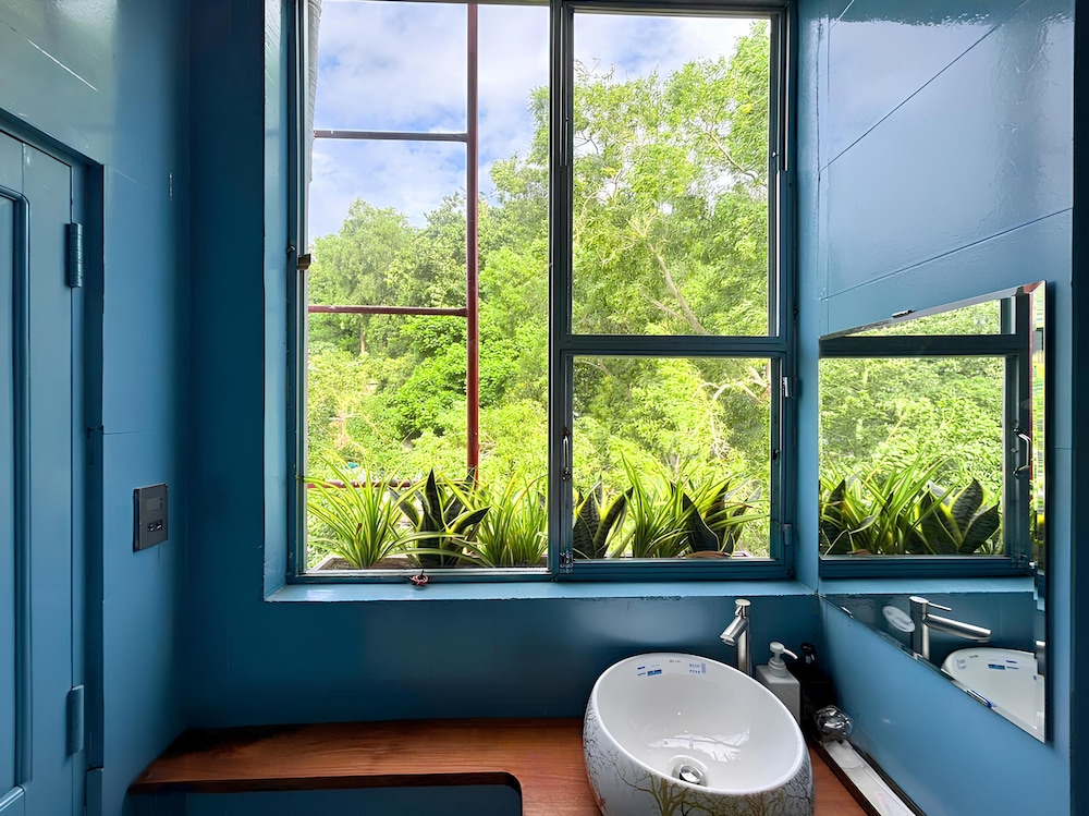 Deluxe Double Room, Balcony, Sea View - Photo 6