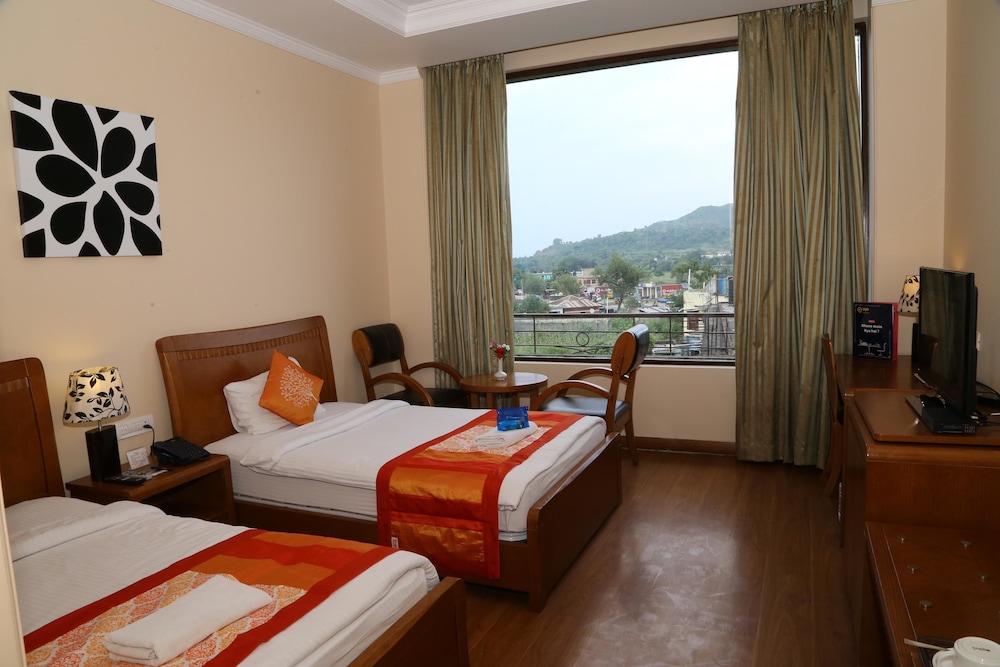 Standard Double Or Twin Room, 1 Double Bed, Private Bathroom photo 3