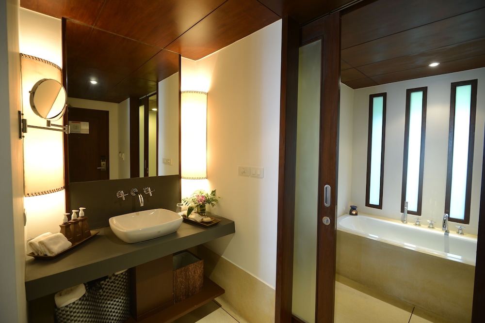 Deluxe Double or Twin Room, Ocean View photo 3