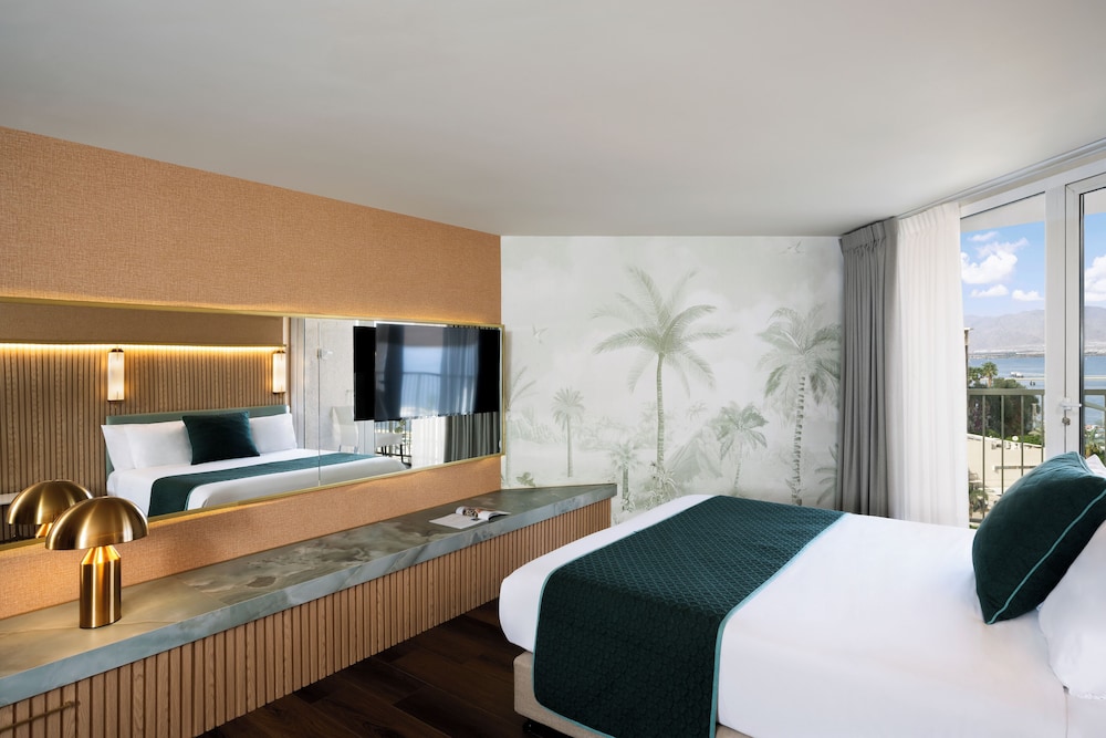 Deluxe Room, Balcony, Tower photo 2
