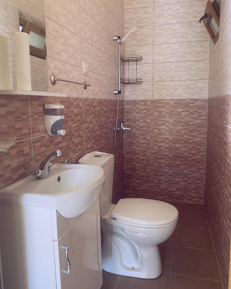 Comfort Room photo 2