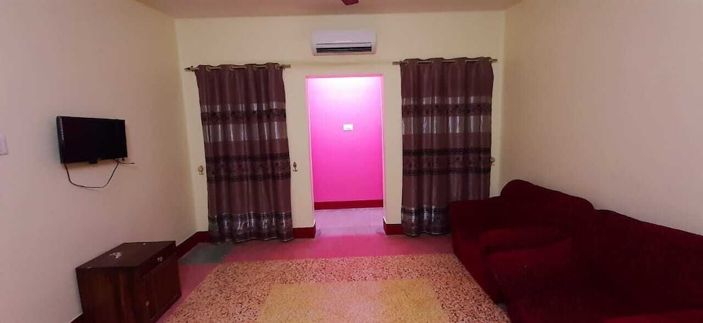 Family Bungalow, 3 Bedrooms, Pool Access, Pool View photo 2