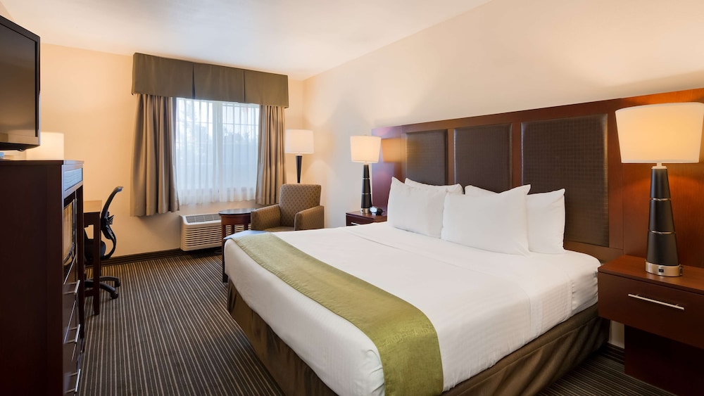 Standard Room, 1 Queen Bed, Accessible, Non Smoking