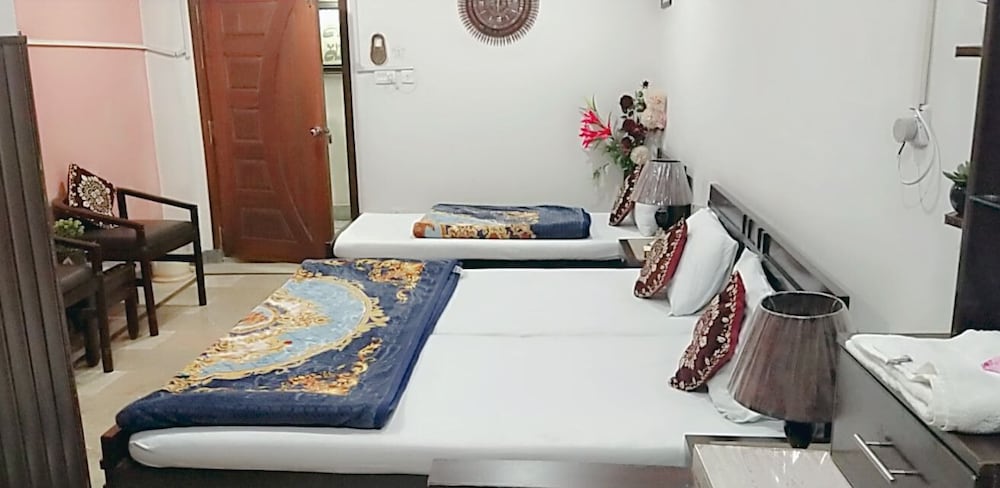 Triple Room photo 2