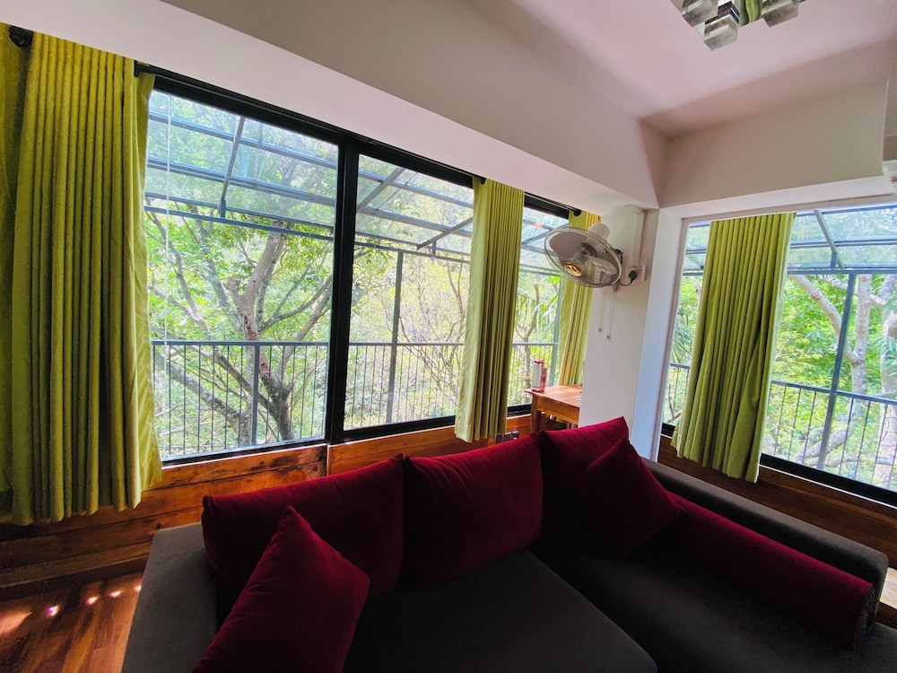Eco River View Suite D02 photo 2