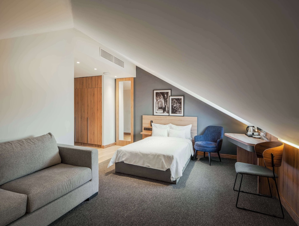 Premium Room