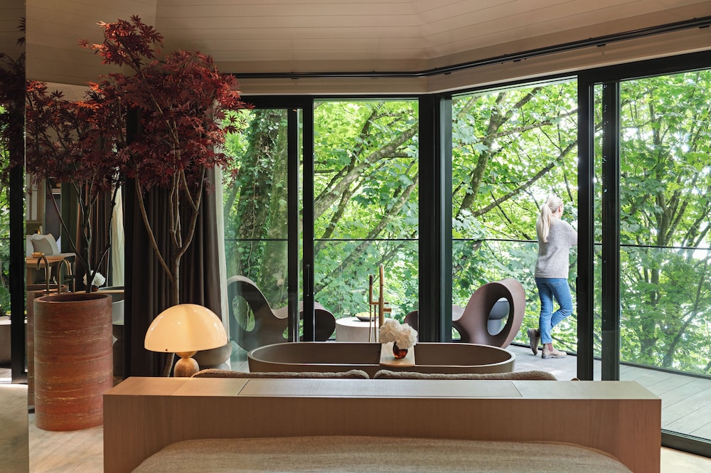 Luxury Tree House