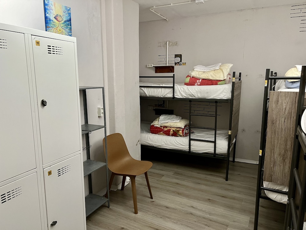 Basic Shared Dormitory photo 3