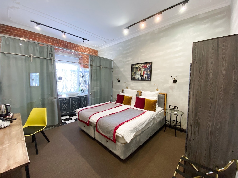 Club Room
