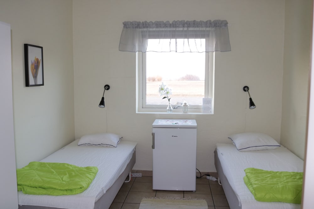 Twin Room, Refrigerator photo 2