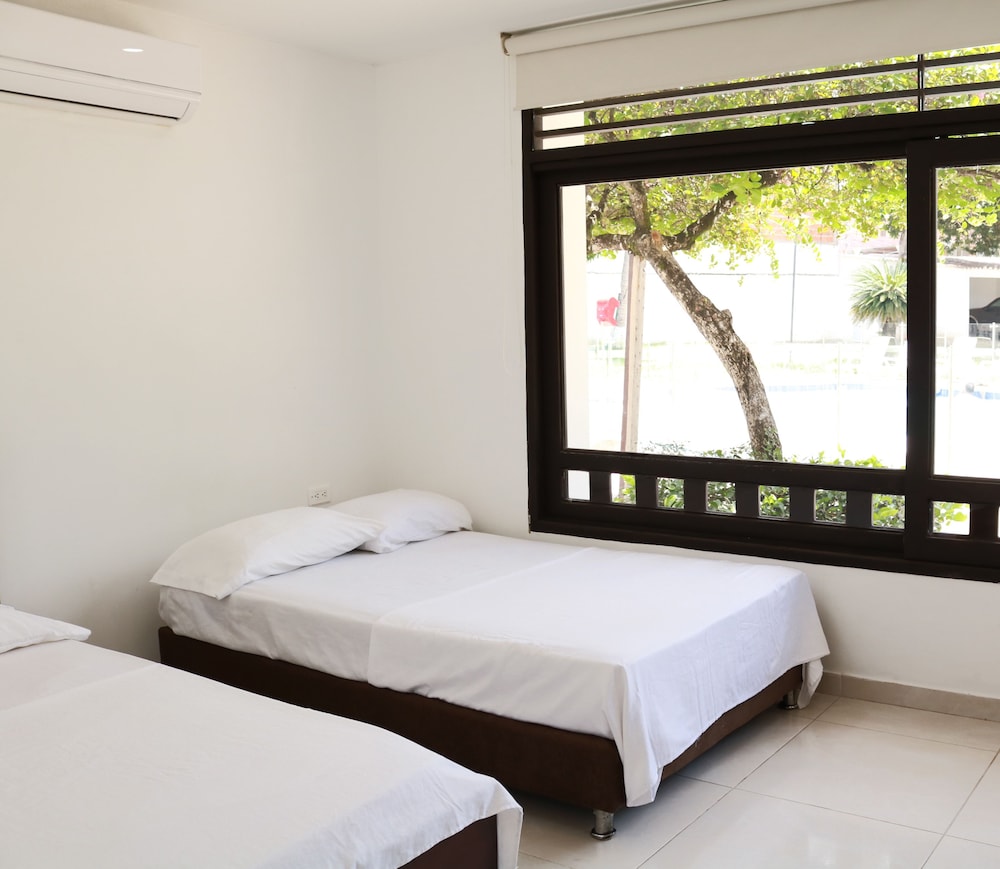 Quadruple Room (Air Conditioning) photo 2