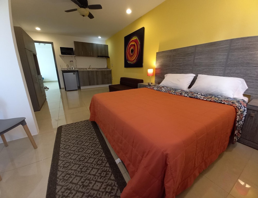 Classic Studio, Multiple Beds