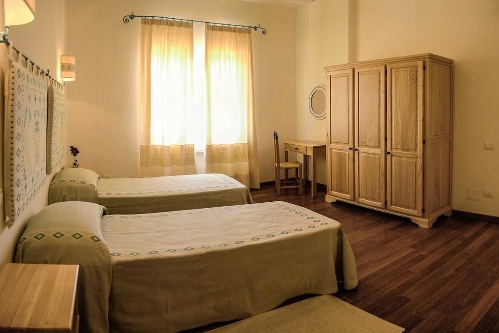 Quadruple Room photo 1
