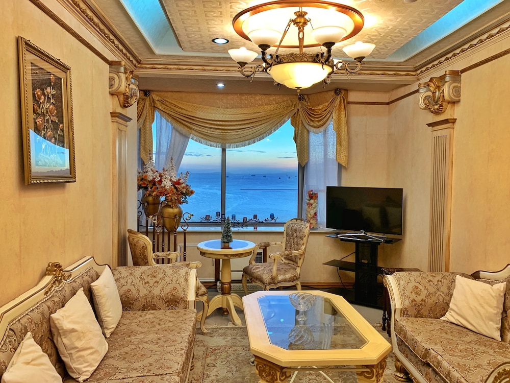 Royal Suite