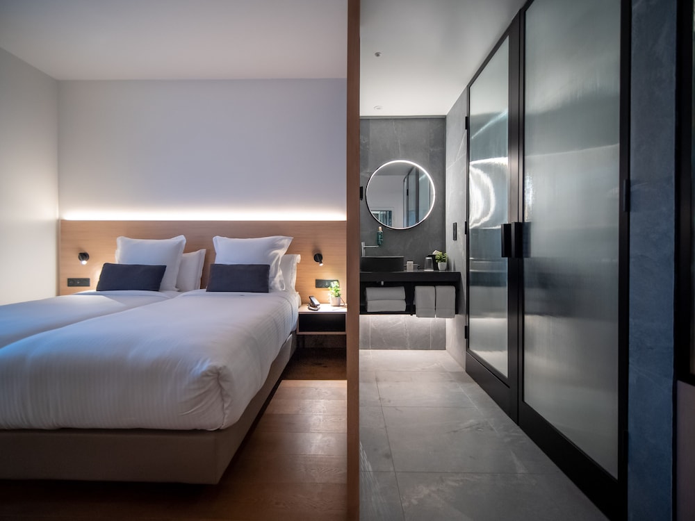 Premium Room with twin beds "spa access"