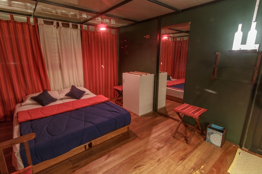 Luxury Tent, 1 Queen Bed, Garden View photo 3