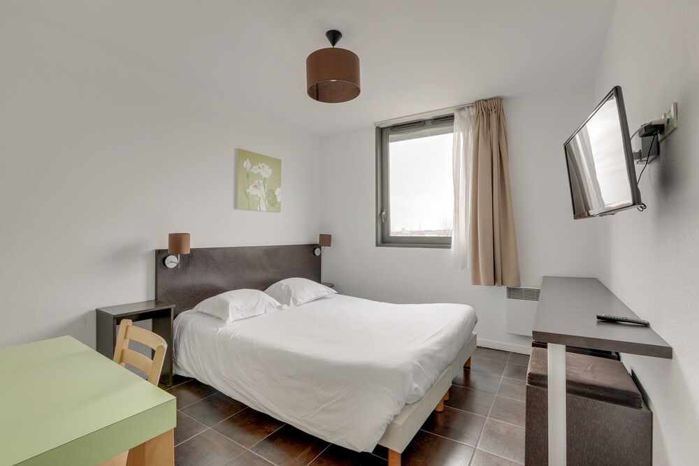 STANDARD STUDIO (DOUBLE BED) photo 2