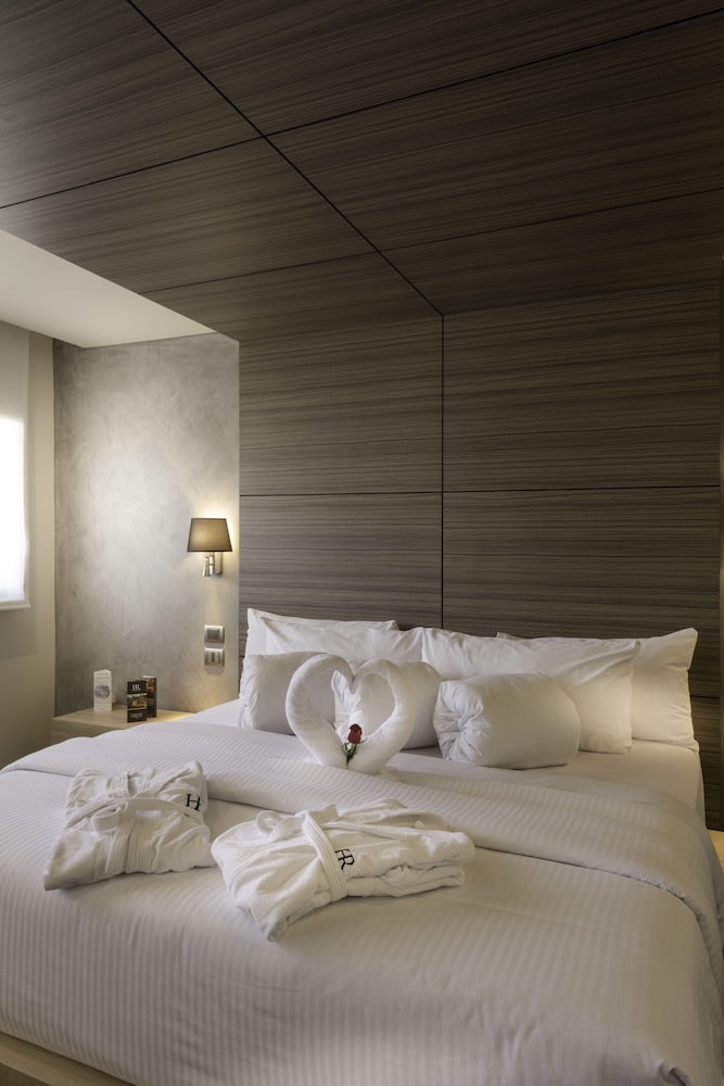 Suite - Photo 6
