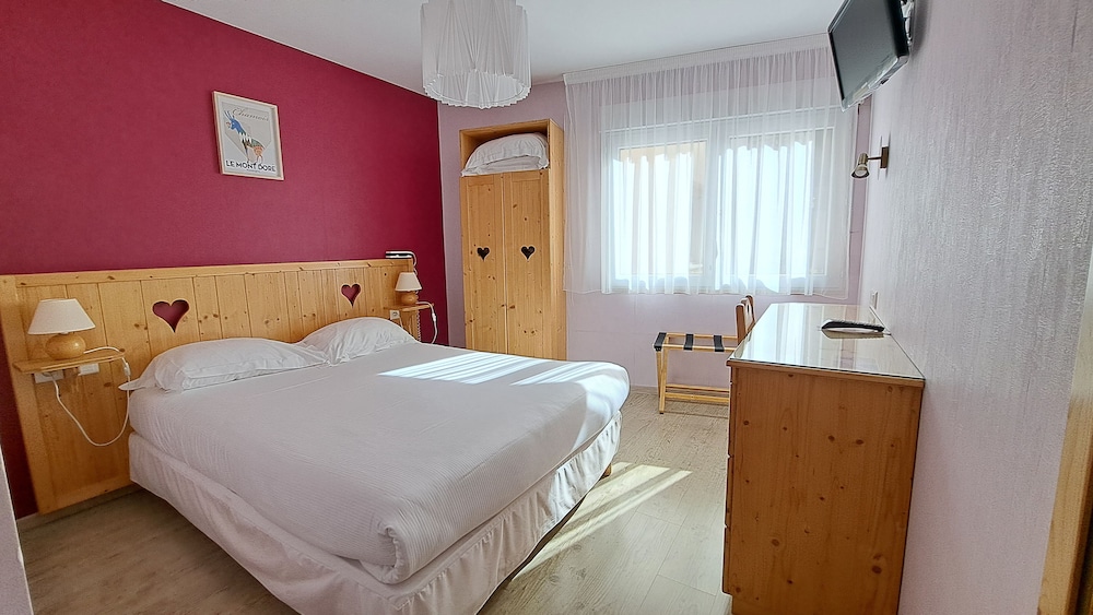Classic Double Room