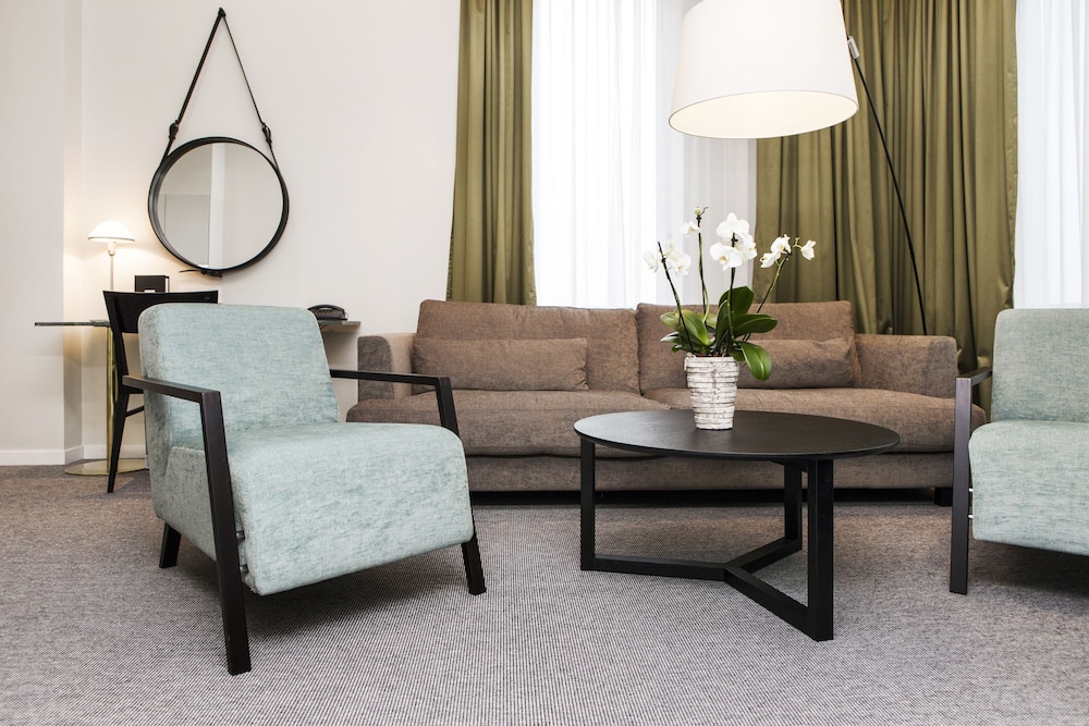 Suite photo 2