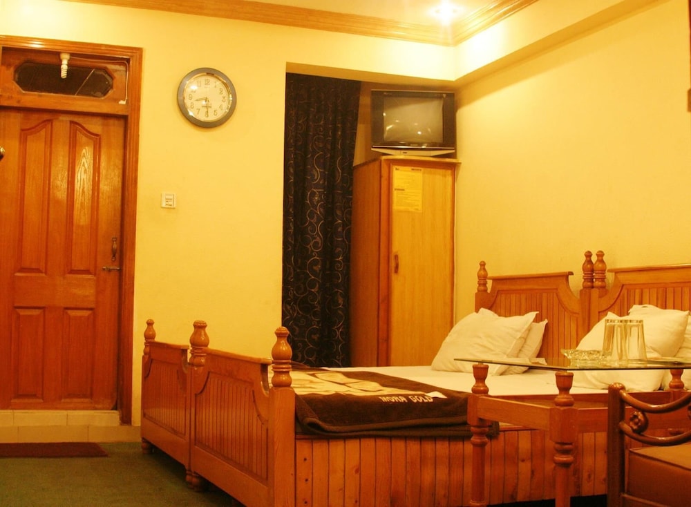 Standard Twin Room photo 3