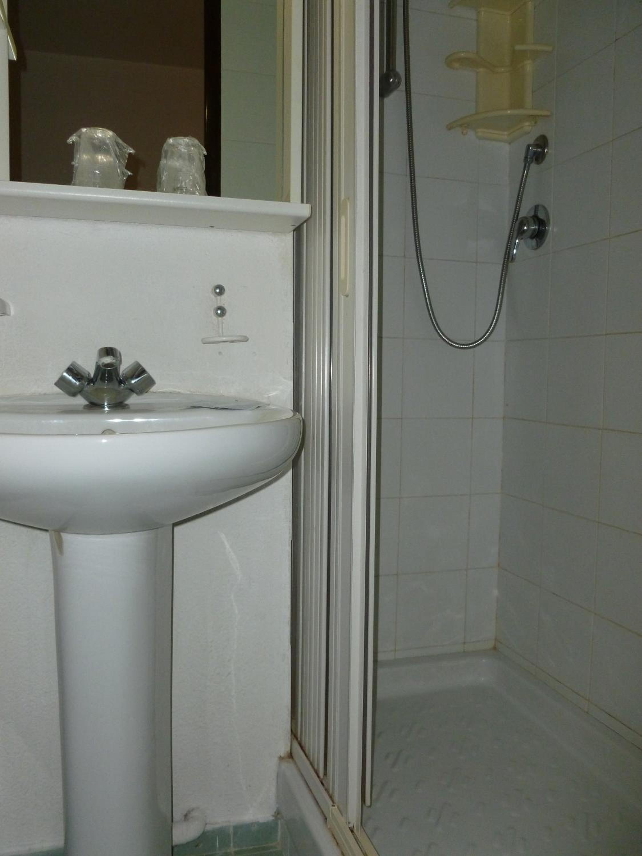 Double or Twin Room photo 2